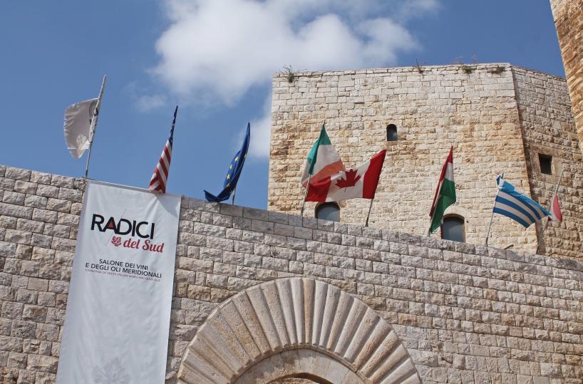 Radici del Sud a Sannicandro di Bari: torna il Salone dei vini e degli oli