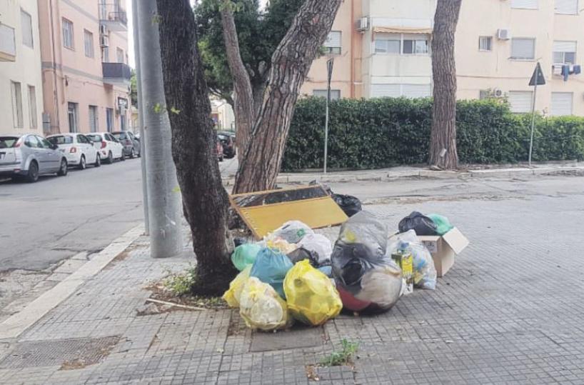 Brindisi, abbandono illecito di rifiuti: nessun quartiere ne è esente
