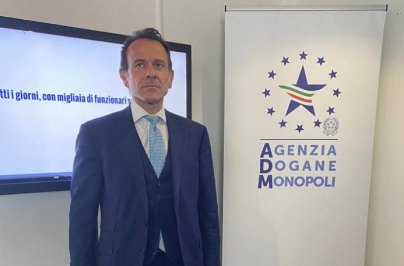 Corruzione e appalti, arrestato il barese Minenna, ex direttore Agenzia delle Dogane