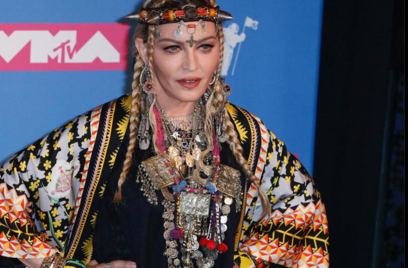 Madonna costretta a posticipare il tour: in terapia intensiva per un'infezione