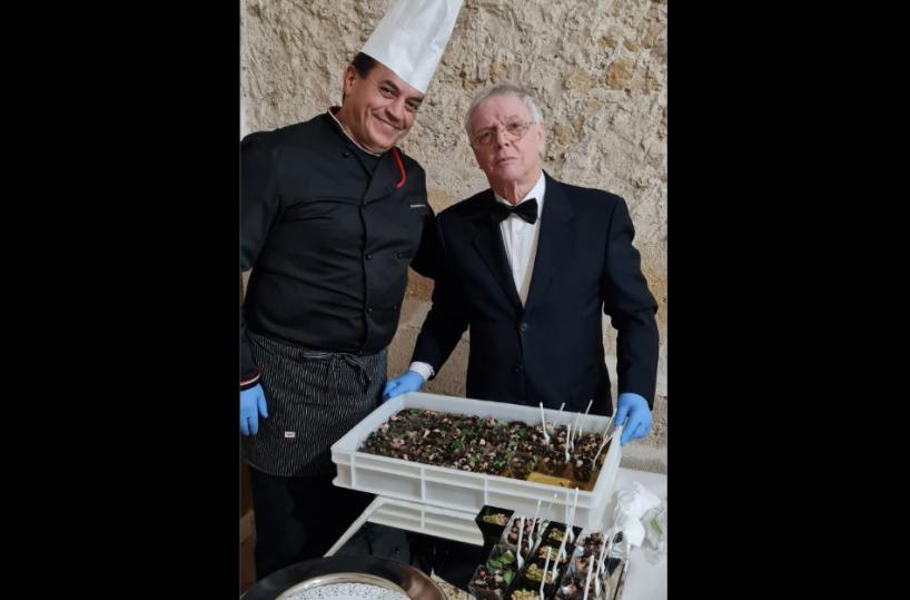 Pulsano, ecco Luigi, studente a 77 anni che sogna di fare le zeppole