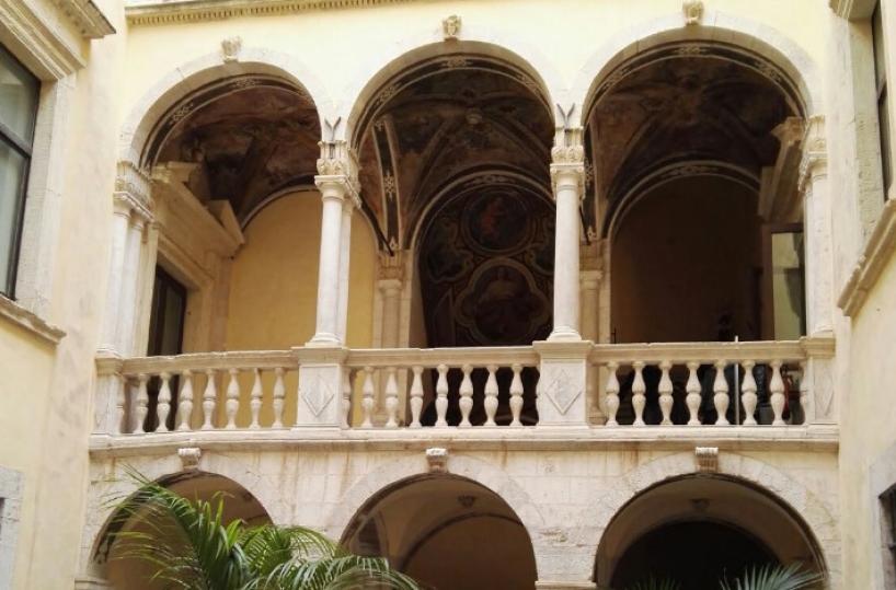 Palazzo Marra