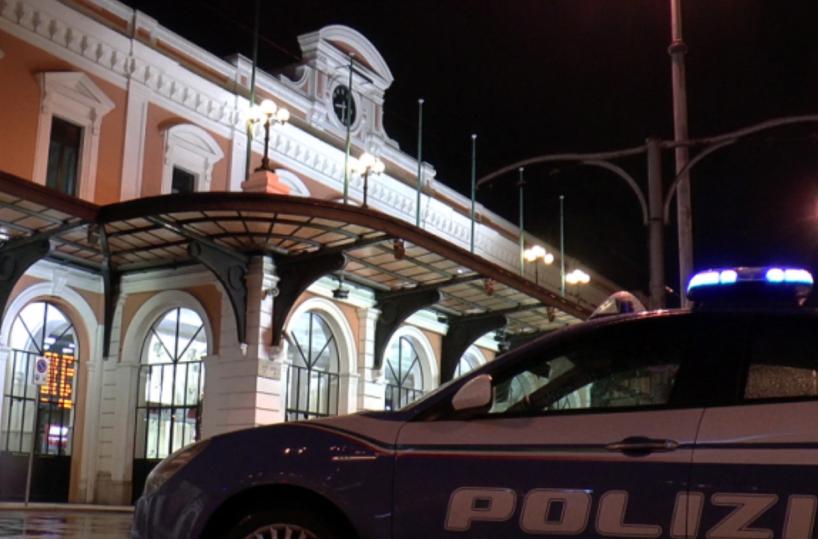 Bari, risse tra migranti in pieno centro, è allarme sicurezza