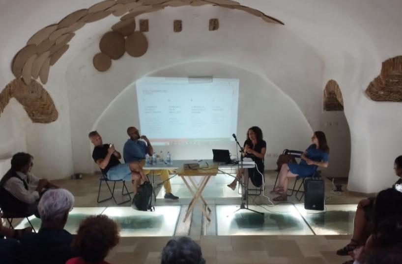 «Cercasi schiavo»: acceso un faro a Mesagne sullo sfruttamento nel settore ristorazione