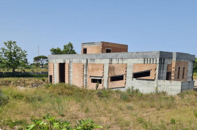 Lavori bloccati, troppe opere incompiute nel Salento: una beffa da14 milioni
