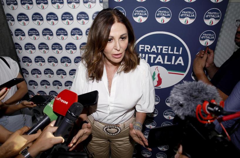 La politica balneare tra inchieste e scandali appassiona sempre meno