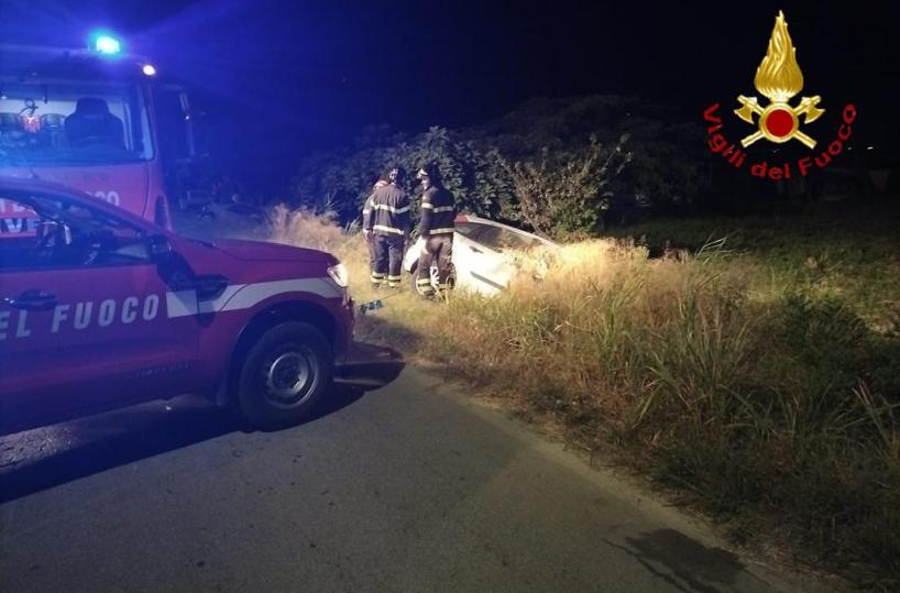 Scontro fra due auto a Policoro: un 59enne muore, due feriti in ospedale