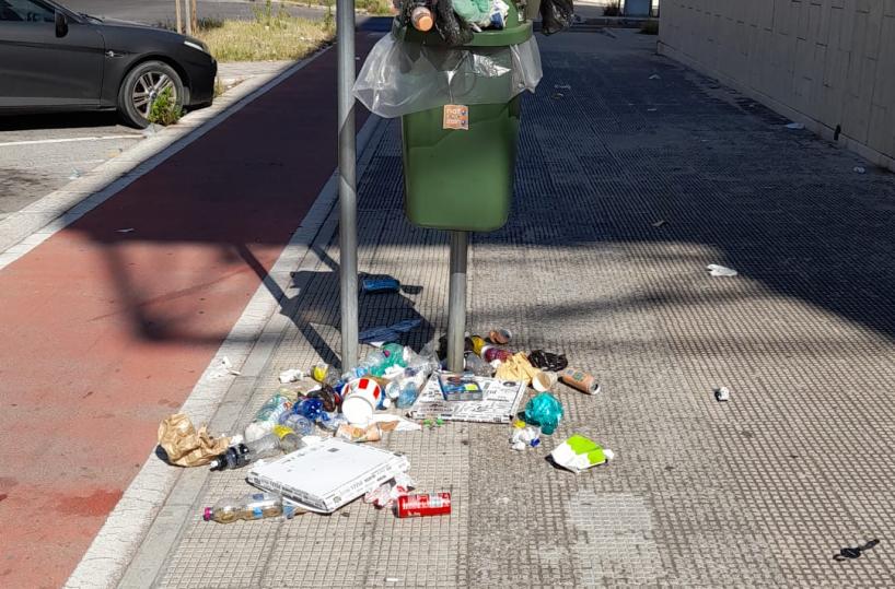 A Bari duemila multe in 6 mesi per errato conferimento di rifiuti e mancata raccolta di escrementi dei cani