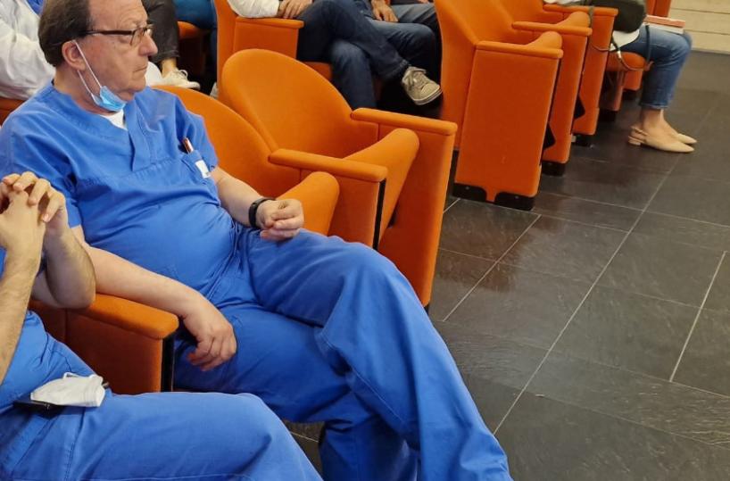 «Sì, è vero che pagai l’oncologo», il paziente che ha fatto arrestare il primario a Bari: «Mi chiese 200 euro a visita»