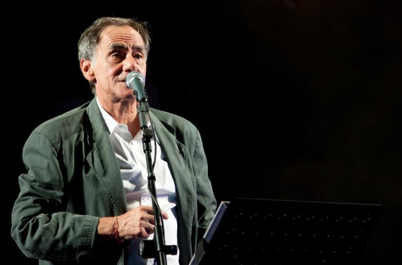L’«Infinito Tour» di Vecchioni accende le sue luci a Francavilla