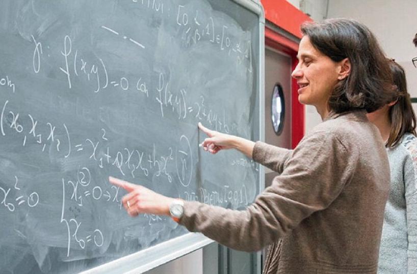 Scuola in Puglia, boom di prof precari