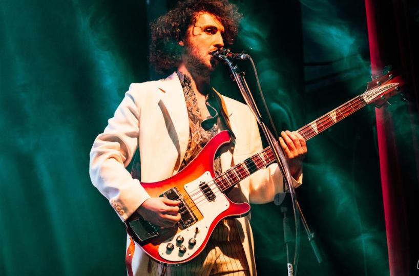 &laquo;Masochismo puro piacere&raquo;: Cost&igrave; porta la sua musica a Gravina e Acerenza