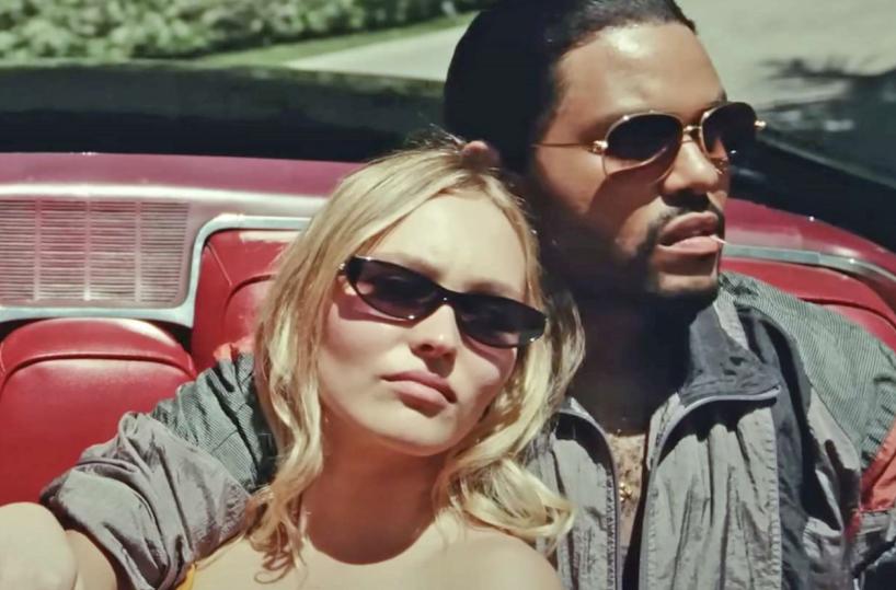 Sesso e droga, una popstar sull’orlo di una crisi di nervi nella nuova serie «The idol»