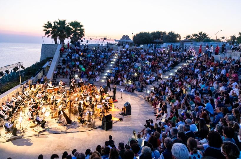 Bisceglie, torna la magia dell’imponente concerto all’alba