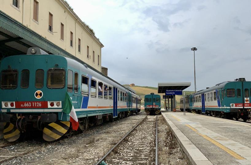 Rfi, via ai lavori di potenziamento sulla linea ferroviaria Potenza-Foggia