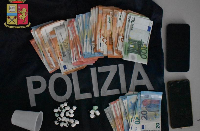 Policoro, nella paninoteca vendevano anche la cocaina: arrestati due giovani
