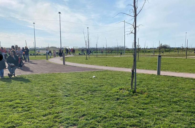 Polemiche a Nardò «Hanno cacciato mio figlio da un parco pubblico»