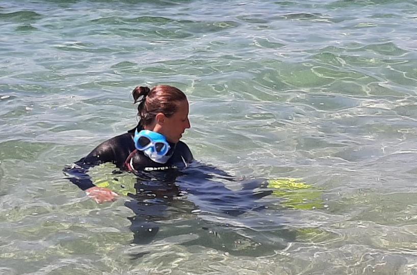 Marina di Pulsano, due signore in mare non riescono a tornare a riva, salvate da un'istruttrice di nuoto