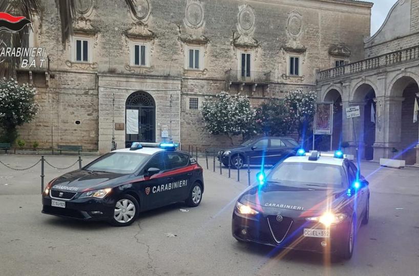 Andria, in casa cocaina e due pistole: arrestato 50enne