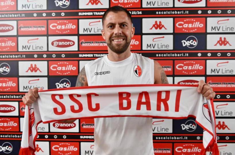 Bari, tegola sui biancorossi: rottura del crociato per Menez, dovrà operarsi