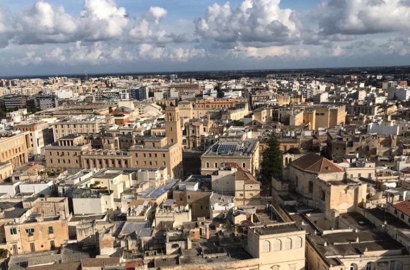 Poli Bortone: «Una fusione tra Lecce e i comuni limitrofi per avere più vantaggi» 