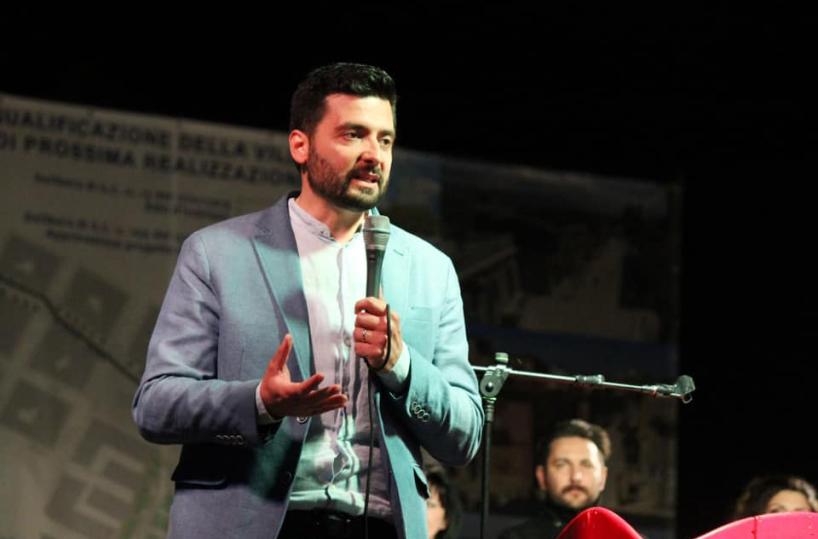 Consigliere comunale di Apricena picchiato e minacciato con una pistola in strada
