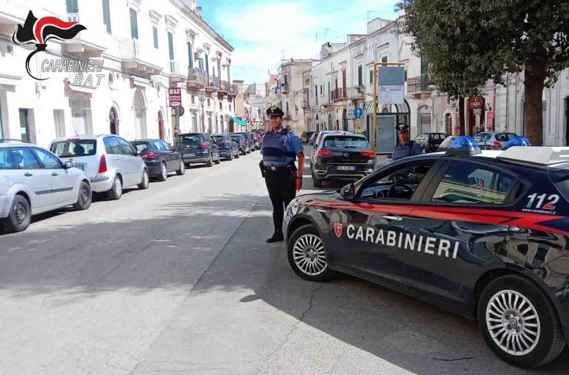 Andria, evade dai domiciliari e tenta rapina in farmacia: colto sul fatto dai carabinieri