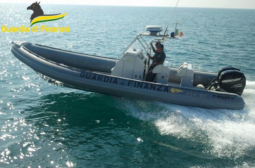 Occupavano abusivamente la costa, sequestrati due lidi nel Brindisino