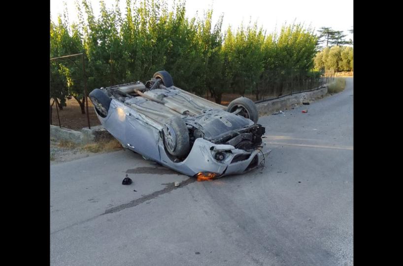 Ruvo, si ferma a soccorrere un uomo dopo incidente, ma questo gli ruba l'auto e scappa