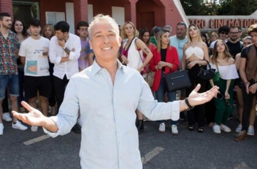 Rocco Siffredi ospite a «BellaMà», talent di parola fra Generazione Z e Boomer