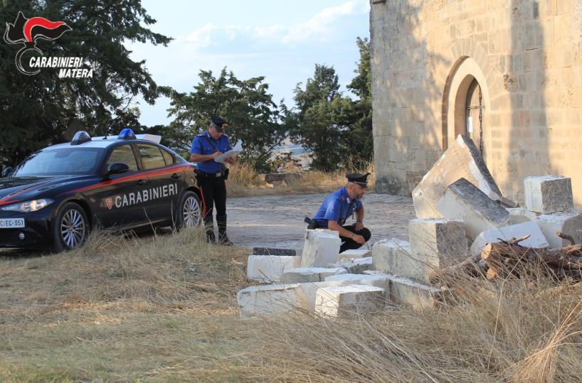 Matera, trovato l'uomo che ha mandato in frantumi la statua a Colle Verde Timmari: «È stato un incidente»