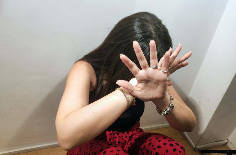 «Torna con me o ti uccido»: esce dal carcere e minaccia la ex, arrestato un salentino