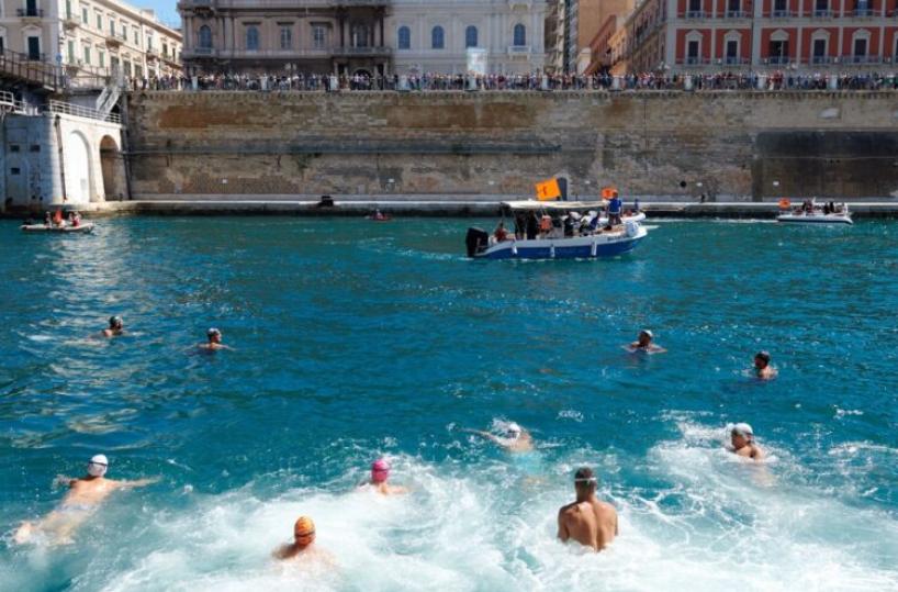 'Dominate the water' a Taranto, 250 atleti per prima giornata
