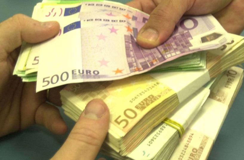 Usura ed estorsione, arrestata sorella ex boss Stramaglia di Valenzano