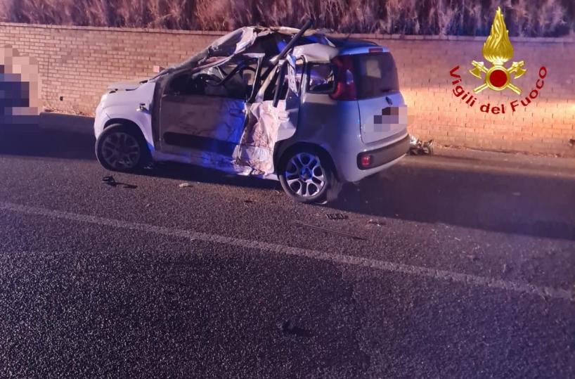 Pisticci, minore alla guida di una Panda sbatte contro un albero: morto sul colpo