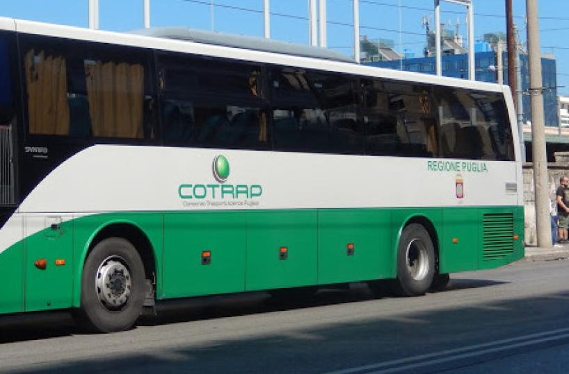 «Manfredonia-San Giovanni Rotondo: sul bus pendolari viaggiano come sardine»