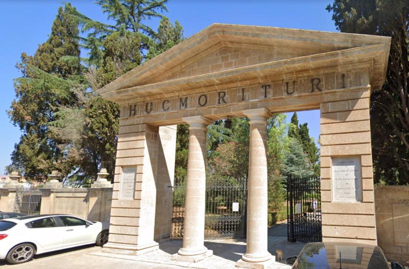 Mesagne; con «Aldilapp» per onorare la memoria del proprio defunto basta un click 