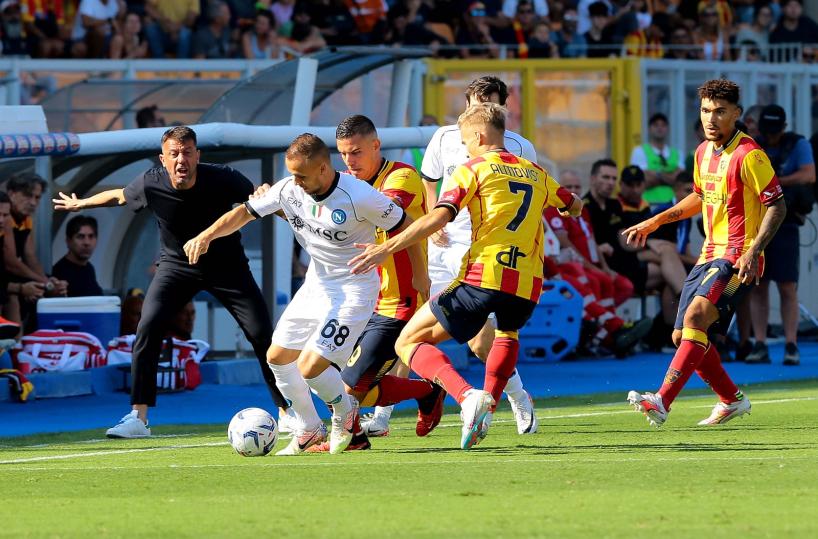 Disfatta al Via del Mare per il Lecce, il Napoli cala il poker: 0-4