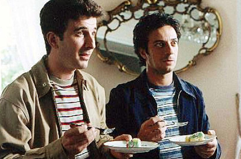 Imperdibile «Nati stanchi» esilarante esordio al cinema del duo Ficarra e Picone