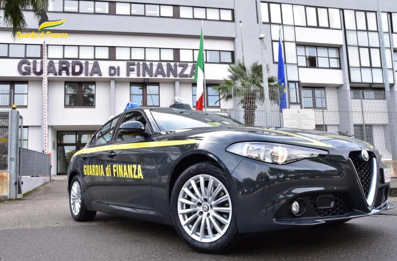 Taranto, sequestrati beni per 2,5 milioni di euro: villa con piscina e ristorante «guadagnati» grazie alla Scu