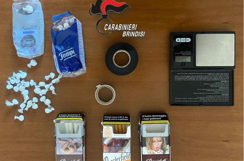 Torre Santa Susanna, trovati con 31 dosi di cocaina: arrestati due 50enni