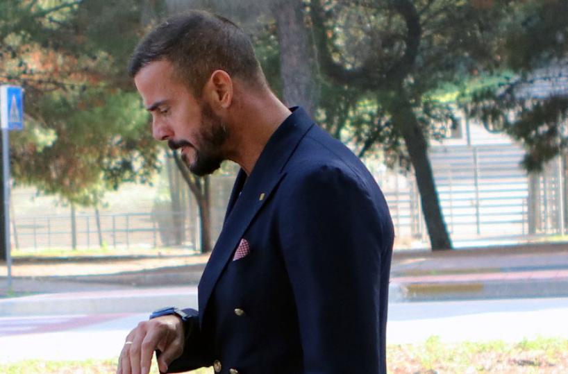 Bari calcio, Ciro Polito sorride ai tifosi «Tanto lo so che è colpa mia...»