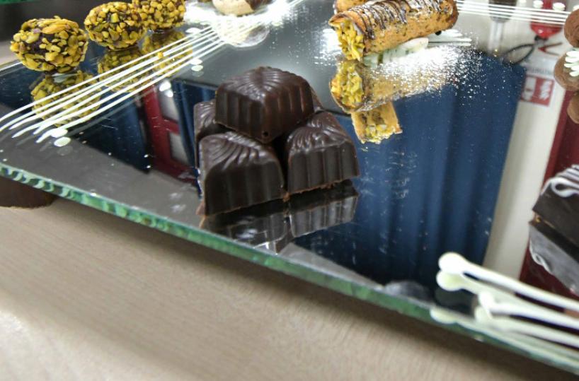 Matera, ecco il Bacio dei Sassi, souvenir gustoso nato tra i banchi dell’alberghiero