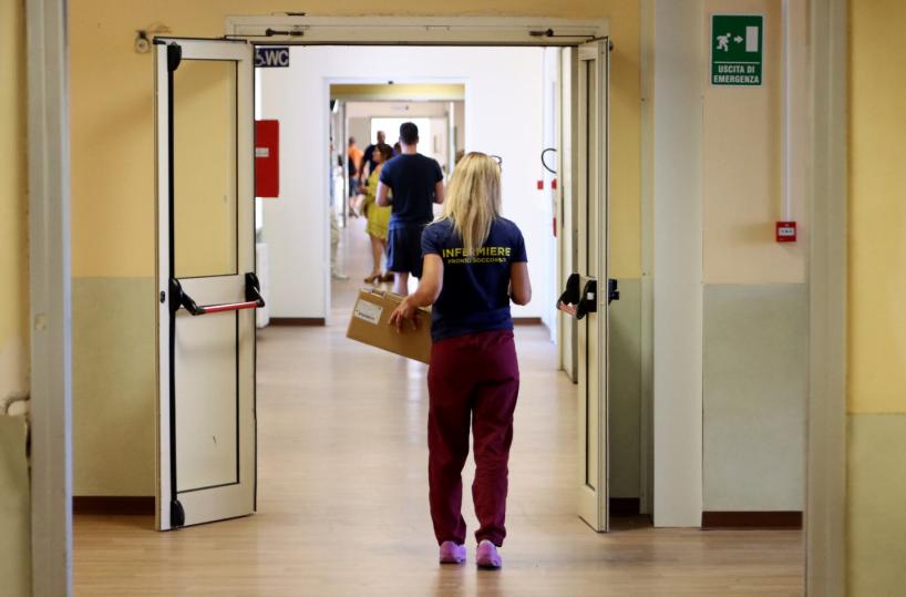 Siamo nell'era in cui viviamo l’epifania dell’intolleranza
