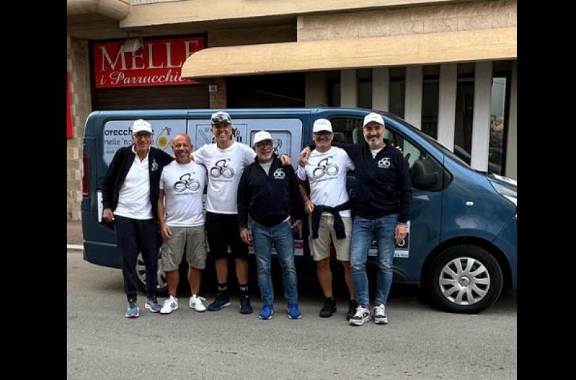 Mille km in bici da Brescia a Taranto per supportare il reparto di oncoematologia pediatrica