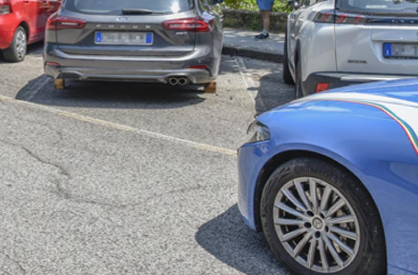 Matera, arrestato il ladro seriale di pneumatici e cerchioni d'auto