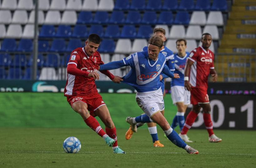 Vicari dopo il gol della vittoria del Bari a Brescia: «Ne avevamo bisogno»