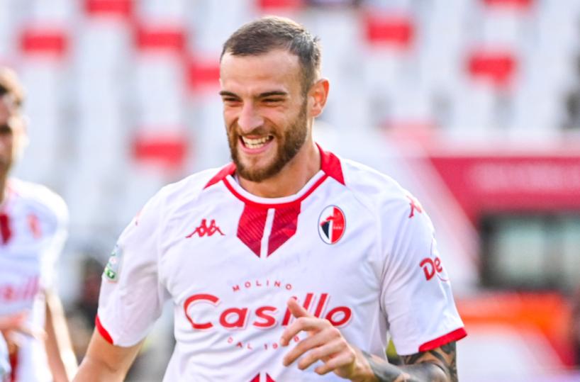 Bari calcio, Francesco Vicari rinnova fino a giugno 2026
