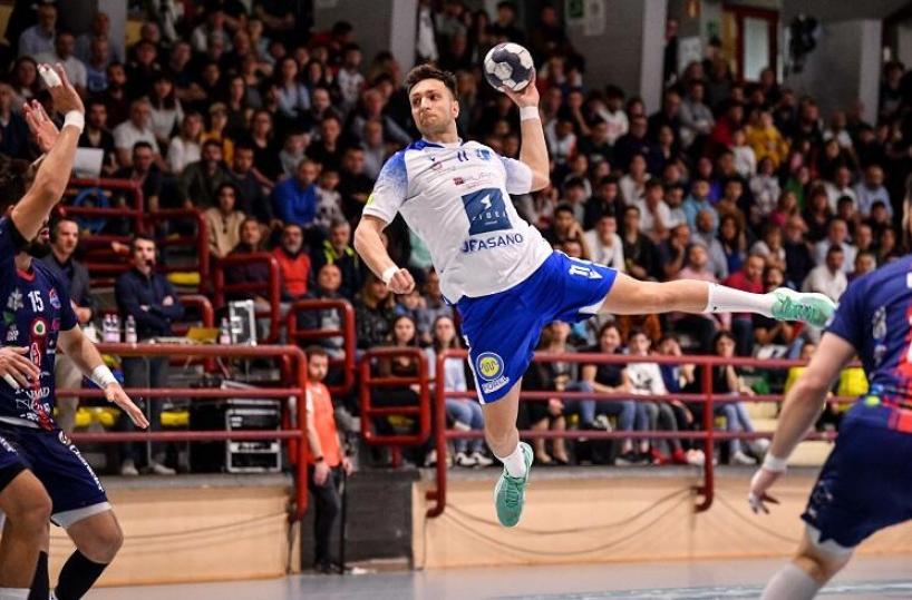 Pallamano, nel recupero di Serie A Gold Fasano espugna Rubiera e si porta al 3° posto