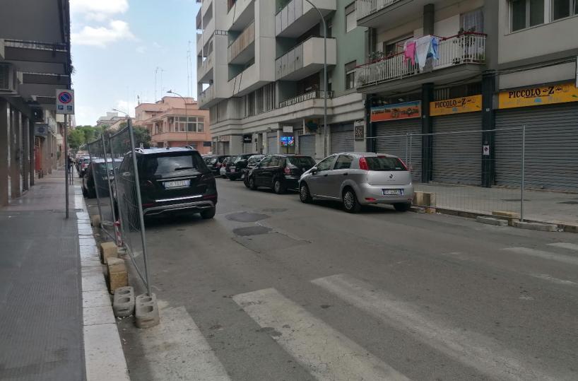 Barletta, «Strade come percorsi ad ostacoli in città ma è tutto regolare?» 